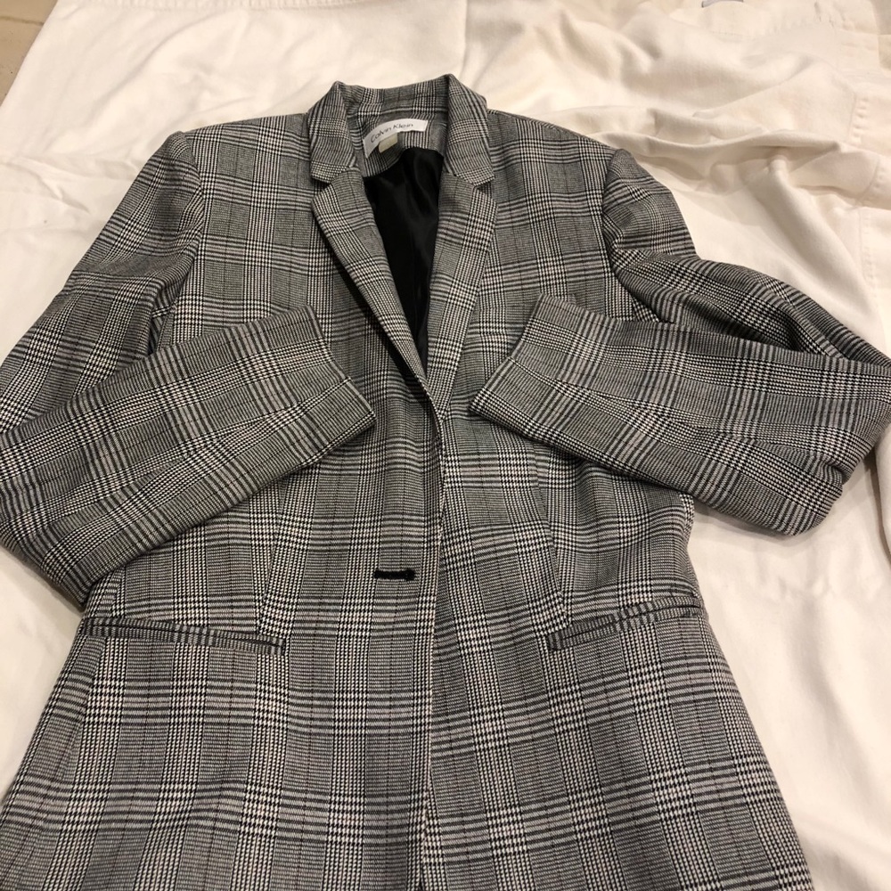 Calvin Klein blazer size 4